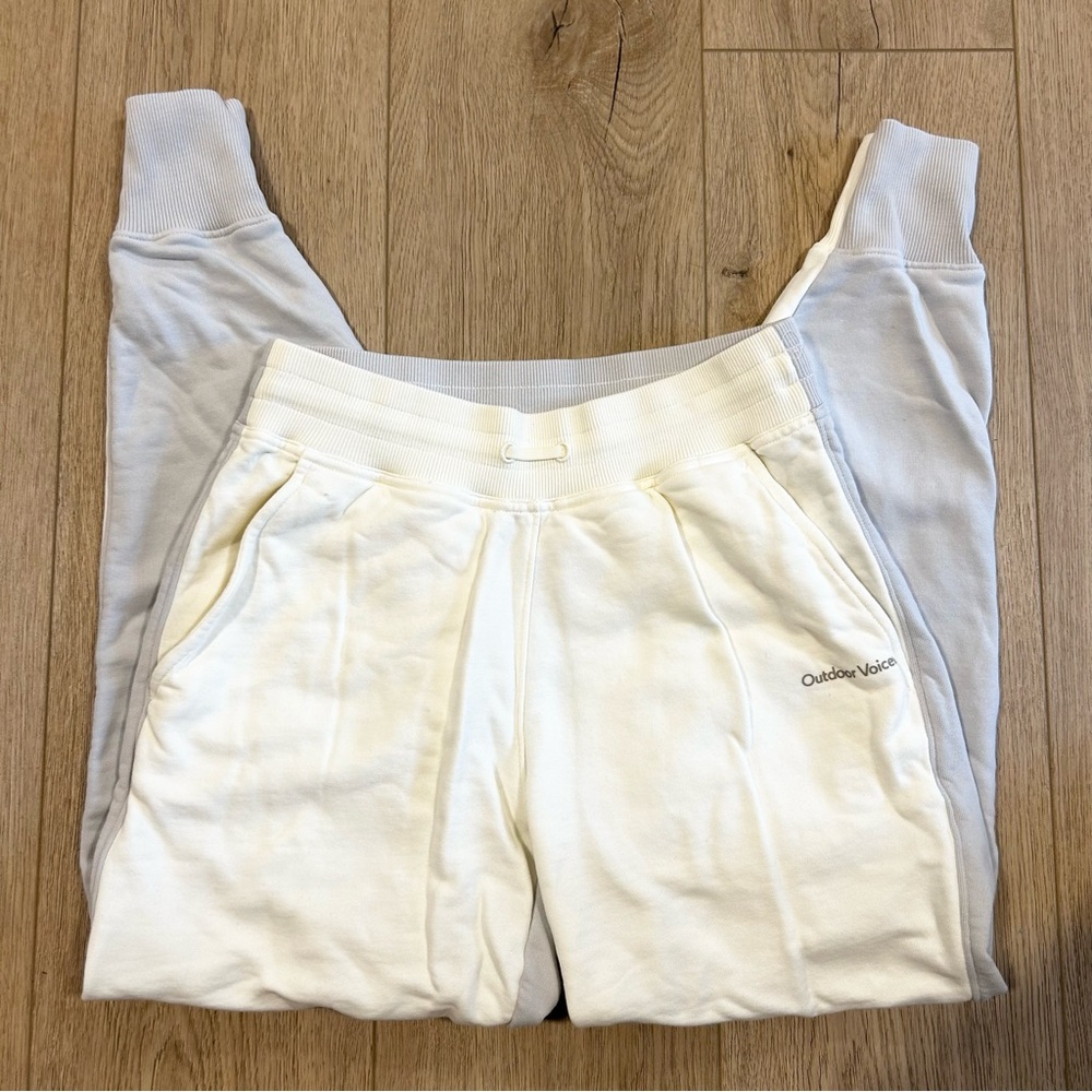 Outdoor Voices Pickup Jogger Cream Grey Colorblock Sweatpants Womens‎ XS fit